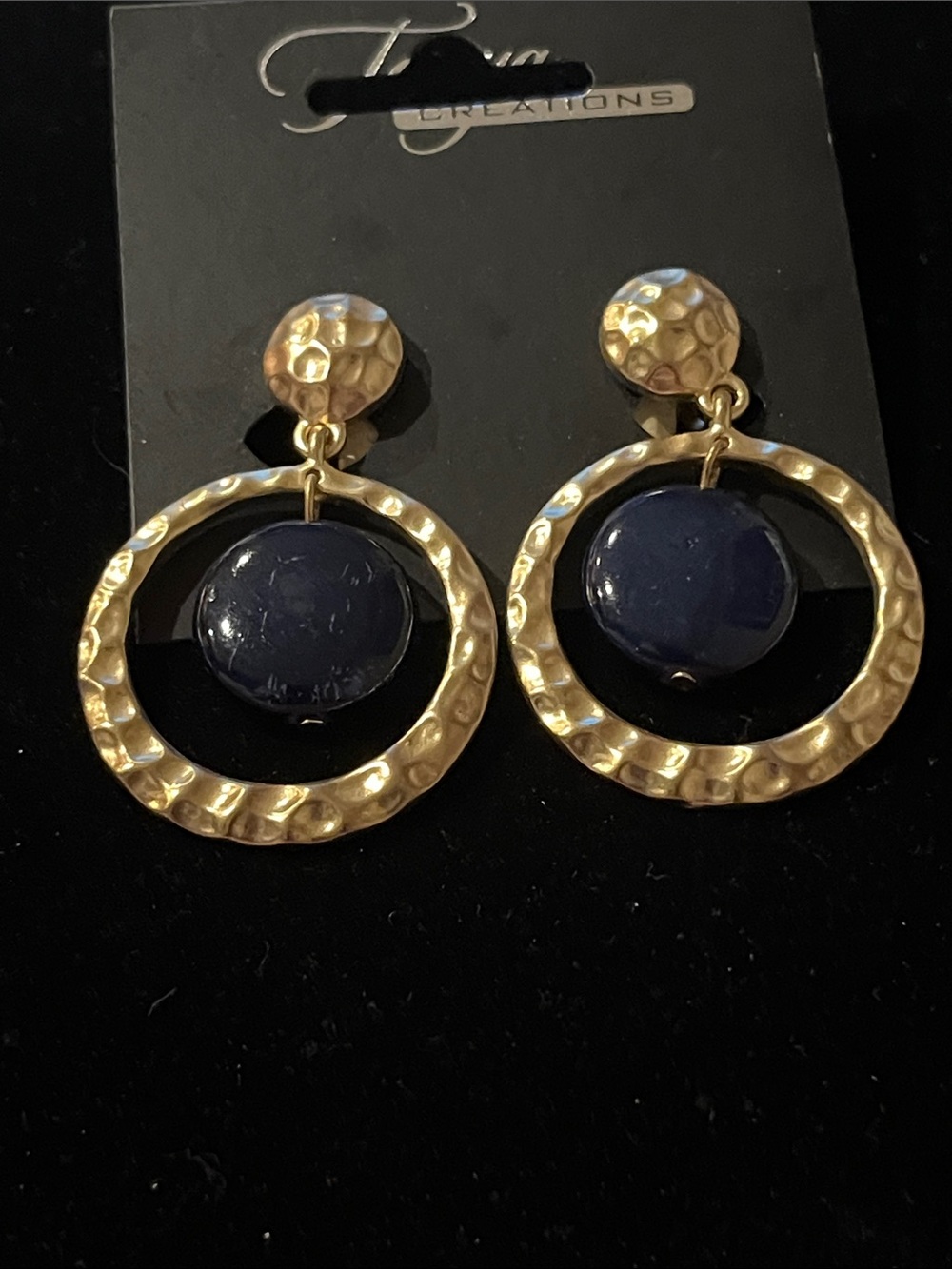 Hammered Gold Hoop Clip Earrings with Deep Blue Accent